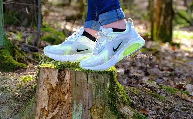 米兰·体育官方网站百度社团赞助平台**2024 年斯凯奇运动鞋：找到适合您步伐
的完美舒适度**