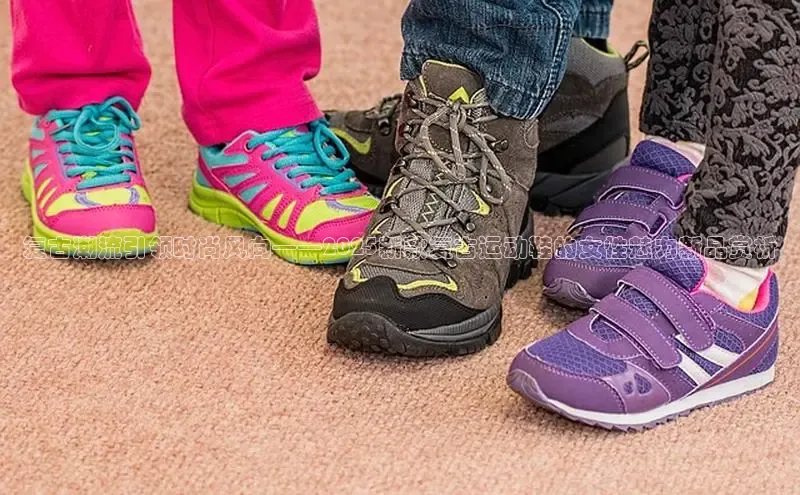 米兰·体育官方网站小米复古潮流引领时尚风向——2025新款复古运动鞋的女性魅力新品赏析